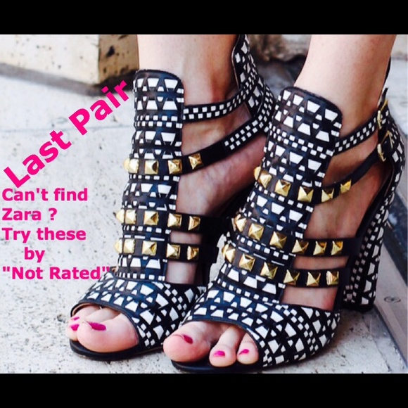 STUDDED AZTEC HEELS - Picture 1 of 4